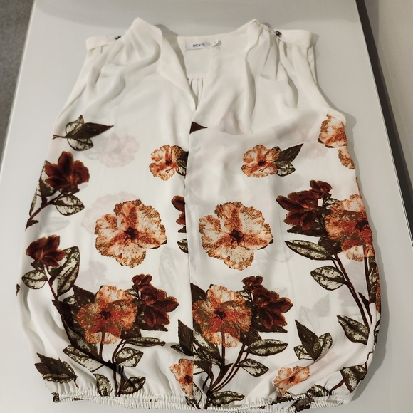 Ricki's Tops - RICKI'S Small White Fall Autumn blouse